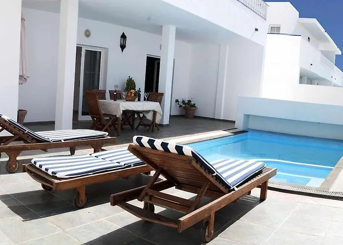 فيلة Del Mar. Vina Y Cabrera