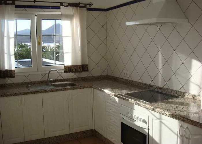 Del Mar. Vina Y Cabrera Villa *