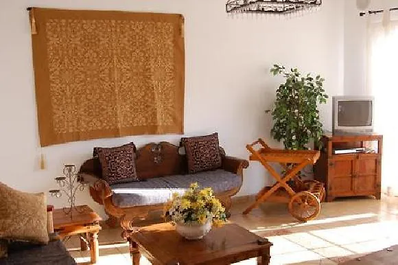 Del Mar. Vina Y Cabrera Villa Puerto Calero