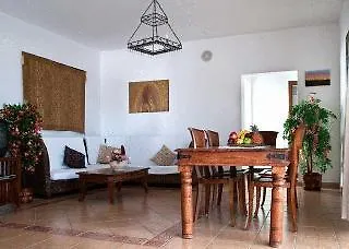 Villa Del Mar. Vina Y Cabrera Puerto Calero