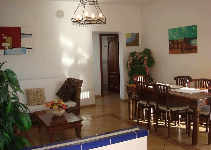 Del Mar. Vina Y Cabrera