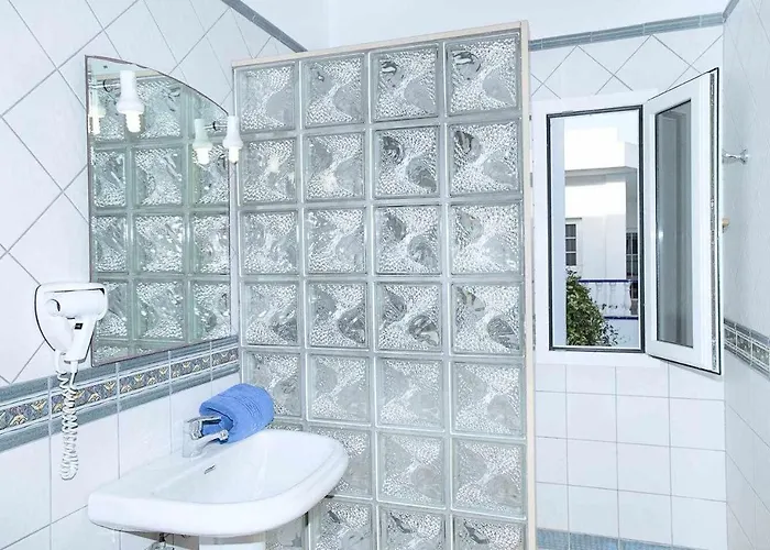 Del Mar. Vina Y Cabrera Villa