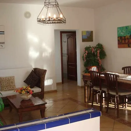 Del Mar Vina Y Cabrera